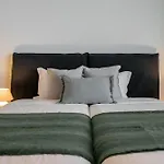 Savoy Monumentalis V A Retreat In An Icon Of Luxury