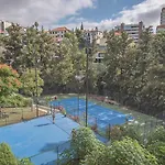 Upscale, Spacious & Peacefull 3-Bedroom Apartment