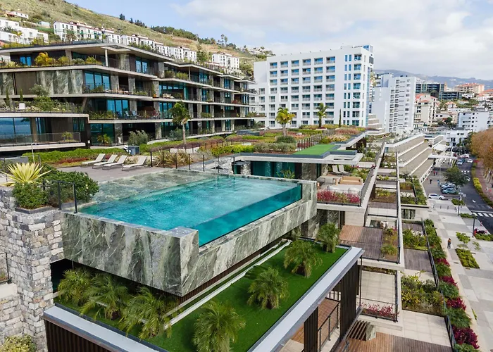 Savoy Residence Monumentalis Va By Lm&Ac Signature
