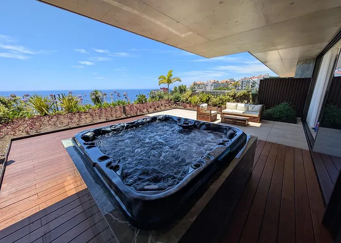 Savoy Residence One Bedroom With Jaccuzzi - Style And Sophistication