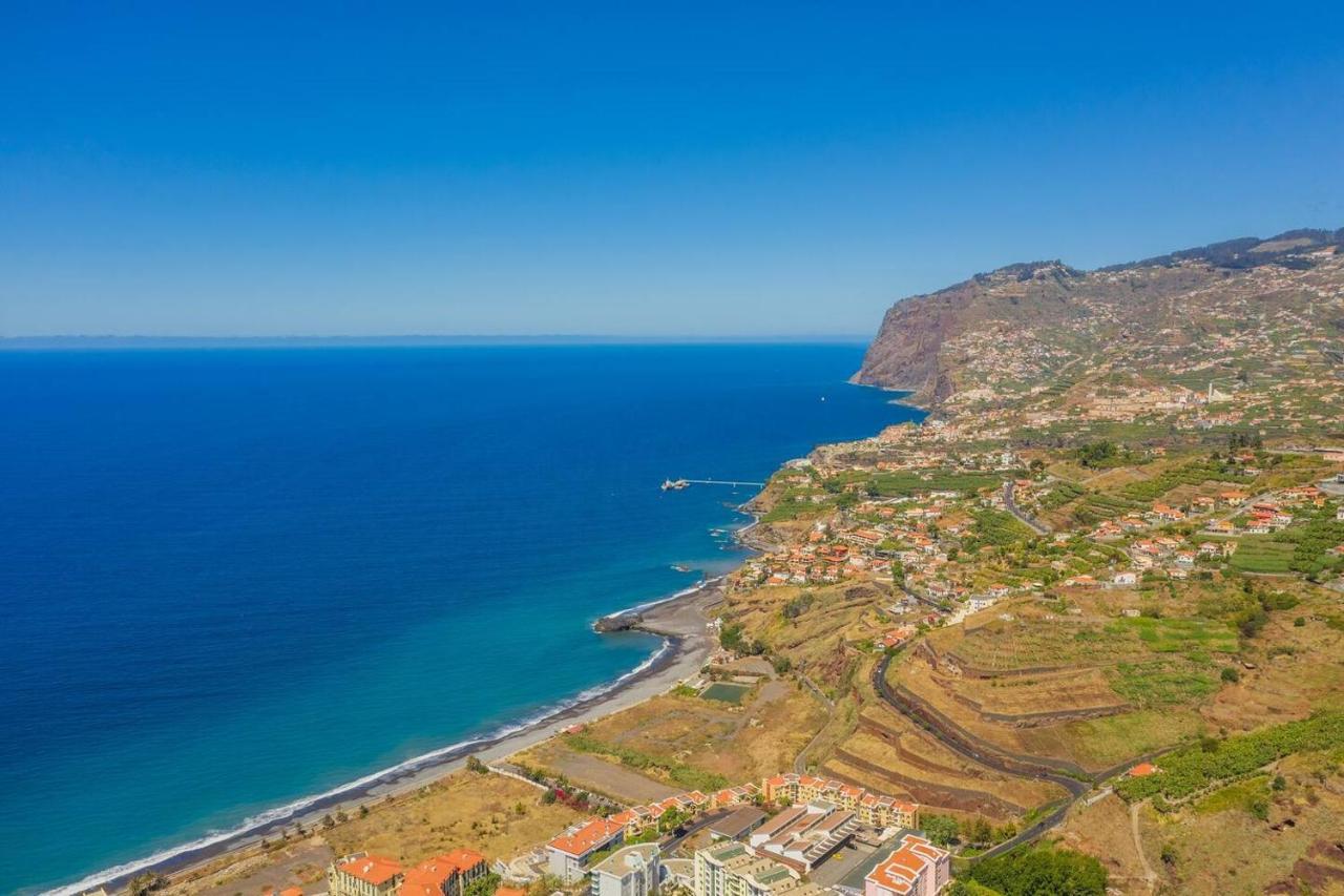 5 Bedrooms In Privileged Area With Ocean View Funchal (Madeira)
