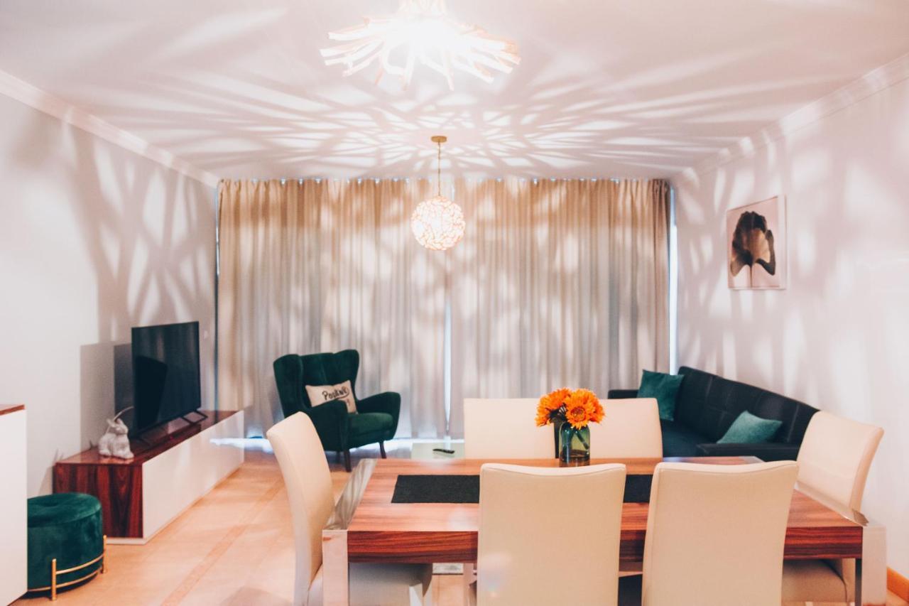 Apartment 5 Bedrooms In Privileged Area With Ocean View Funchal (Madeira)