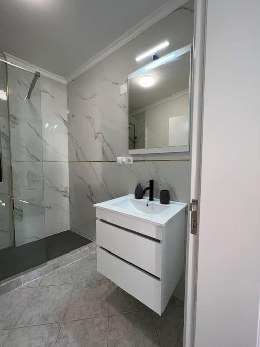 Apartment Por Do Sol Funchal (Madeira)