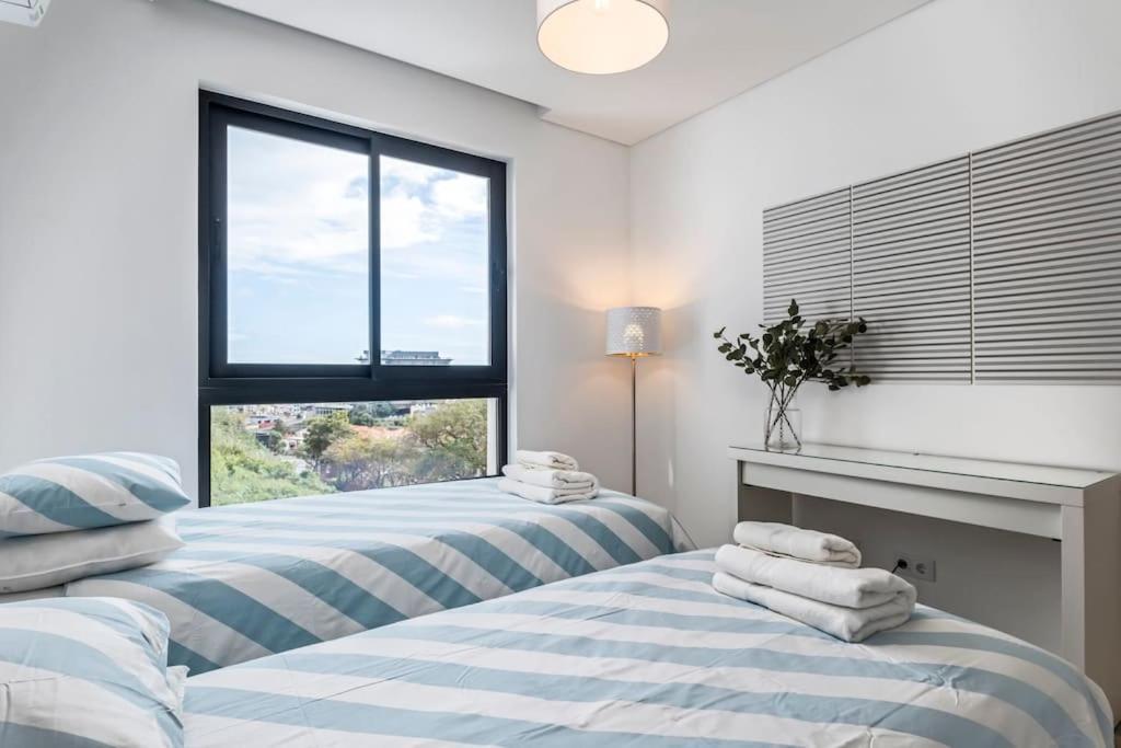 Location - With Pool Apartamento Funchal (Madeira)