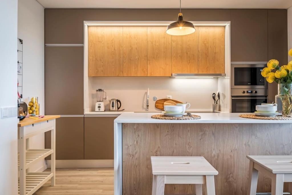 Location - With Pool Apartamento