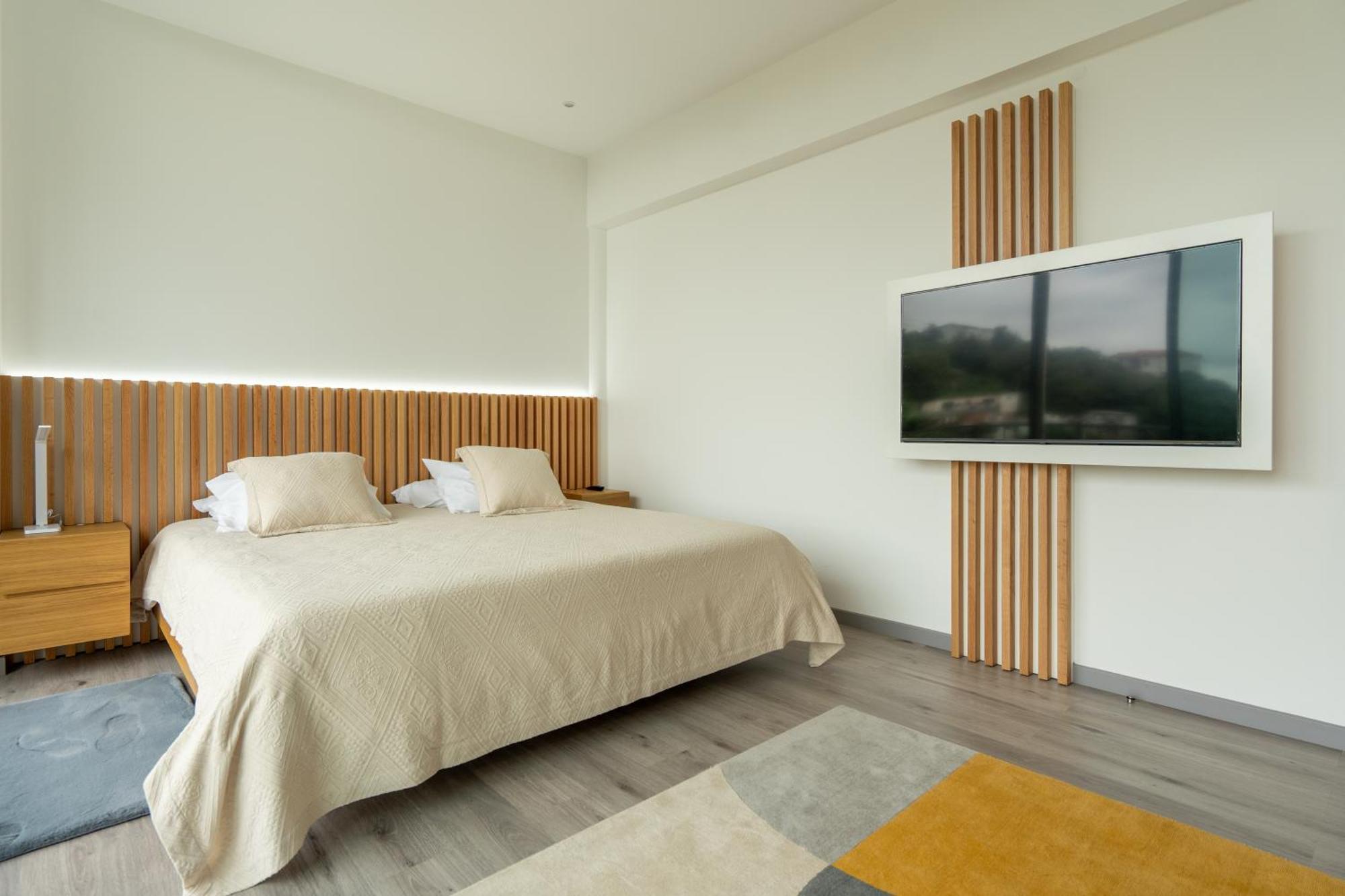 65 - Edge Retreat Villa Funchal (Madeira)