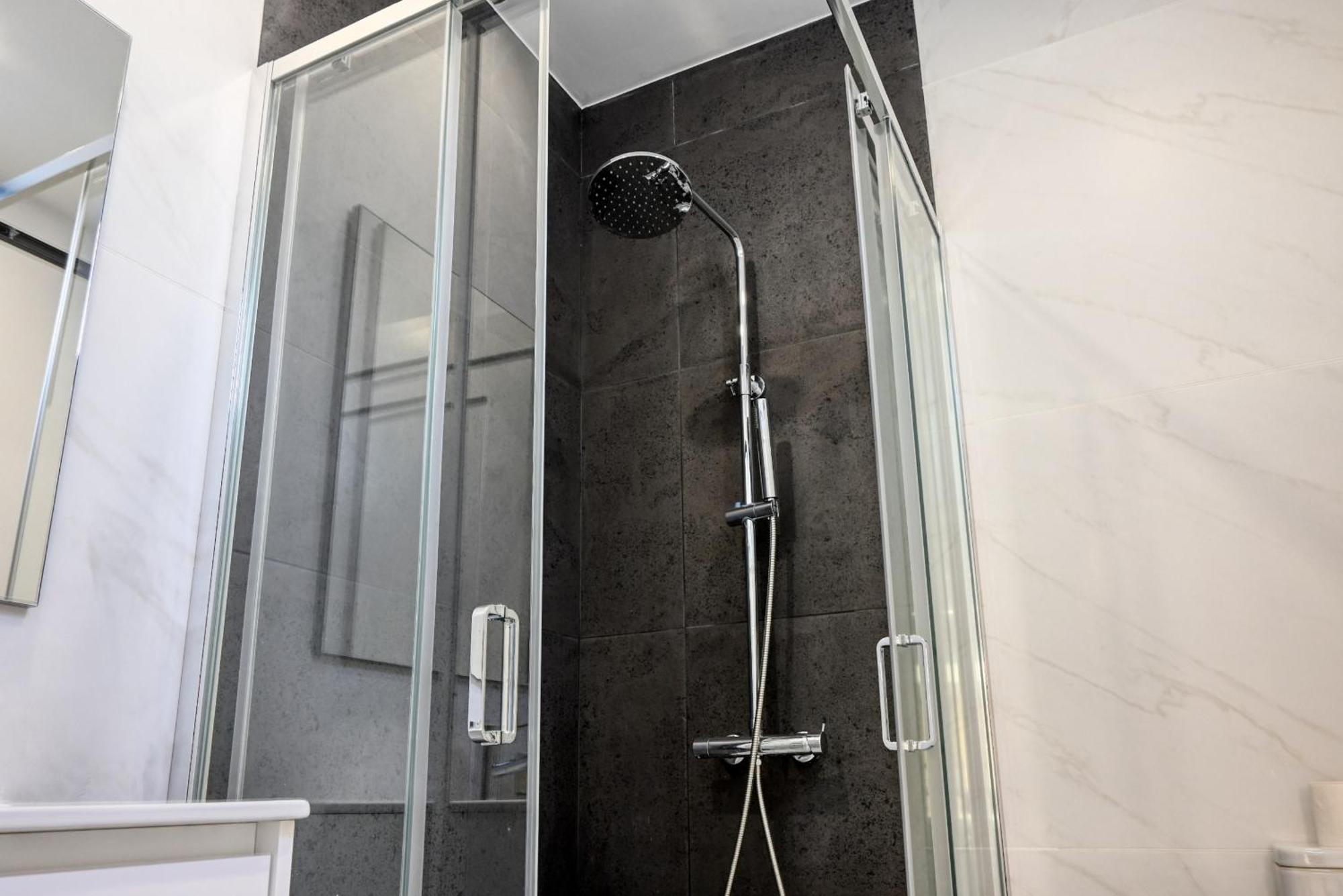 Appartement Beco Santa Emilia 2i, A In Madeira