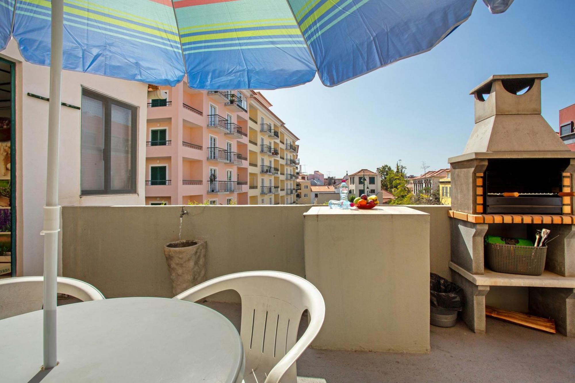 Apartment Host Albina Funchal (Madeira)