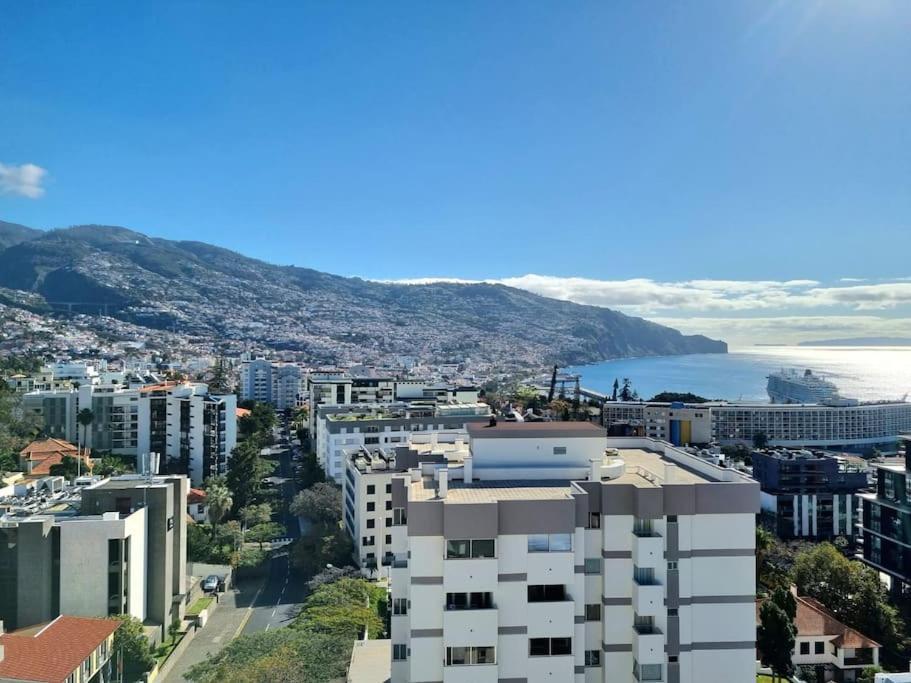 Infante Sunset By Rentallido * Funchal (Madeira)