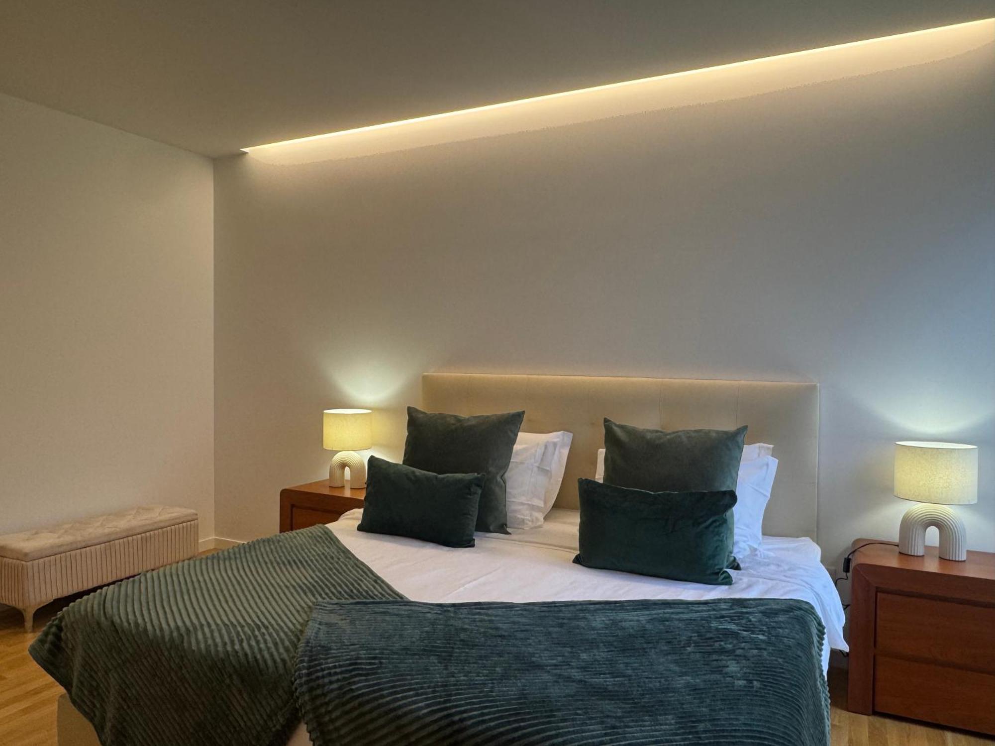 Dori's Modern Retreat By Tmlc Funchal (Madeira)