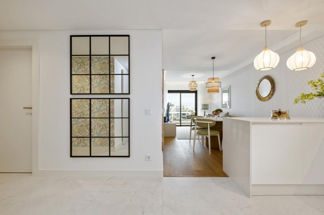 Ocean's Whisper By Madeira Sun Travel Apartment *