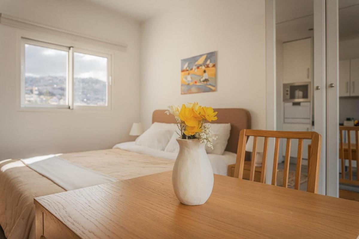 Madeira Rooftop Studio, Ocean & View Apartment