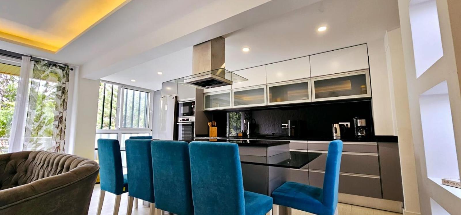 Hdfm Collection - Centro Apartment *