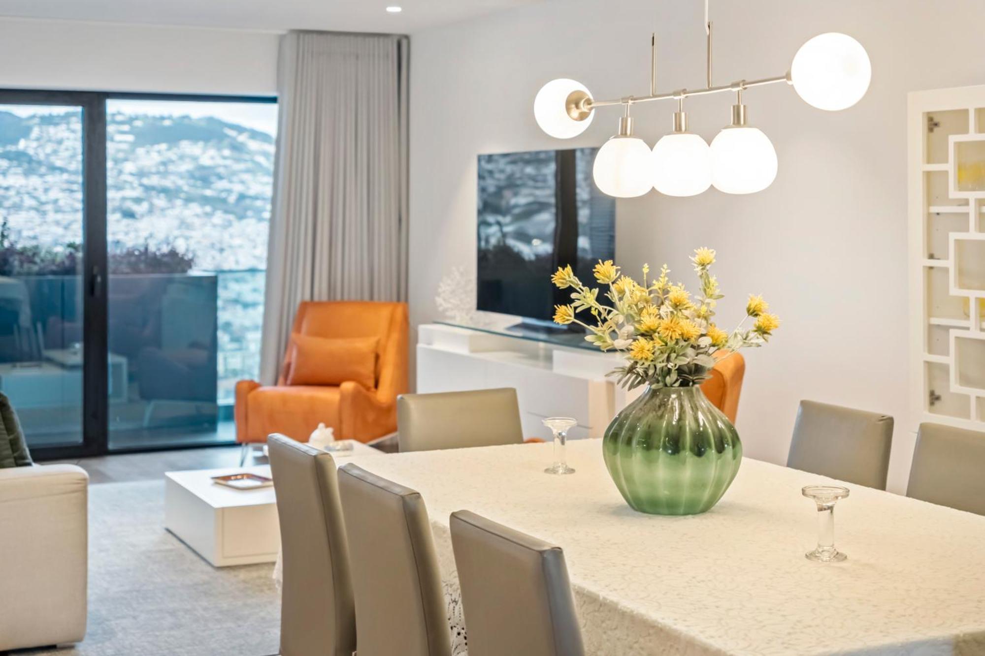 Panoramic Bay And Sea Views - Luxury 3-bed Flat Apartamento Funchal (Madeira)
