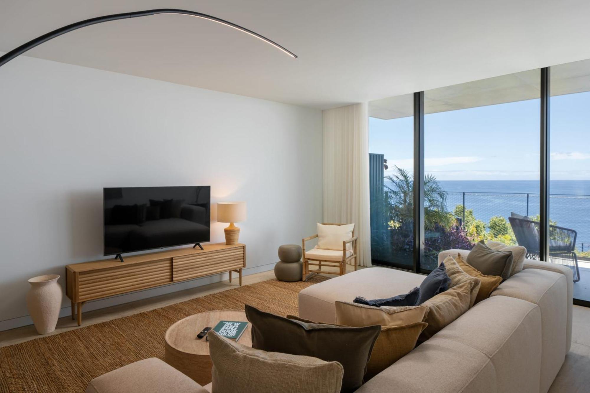 Savoy Monumentalis V A Retreat In An Icon Of Luxury *