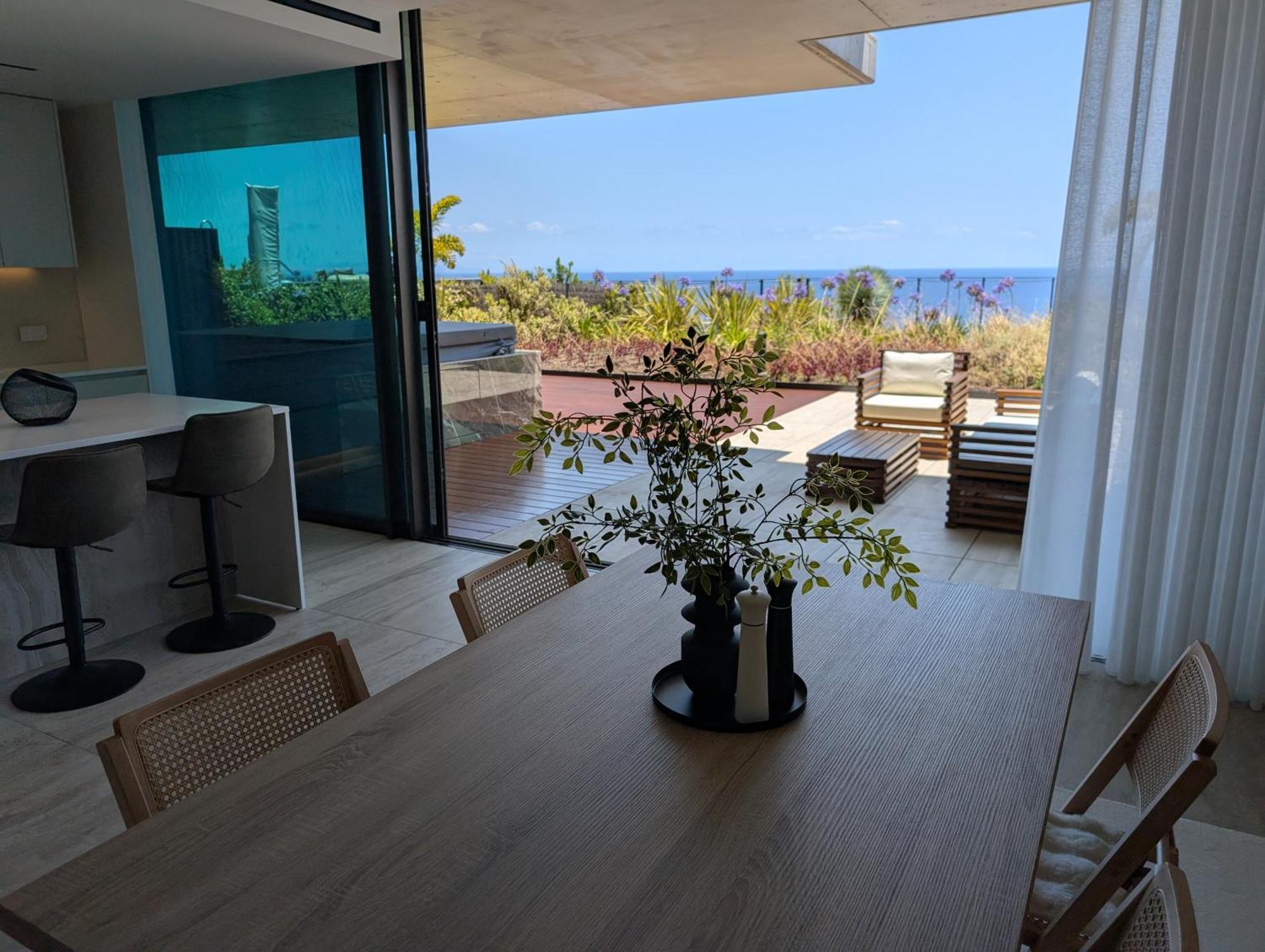 Savoy One Bedroom With Jaccuzzi - Style And Sophistication Apartment *
