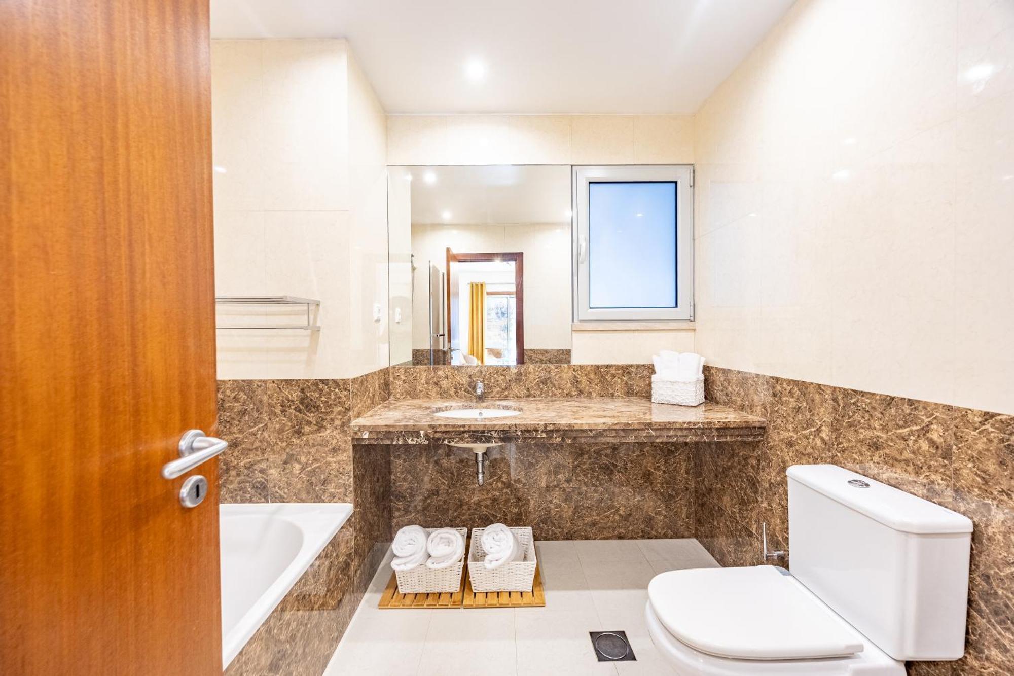 Secret By Your Key Apartment *