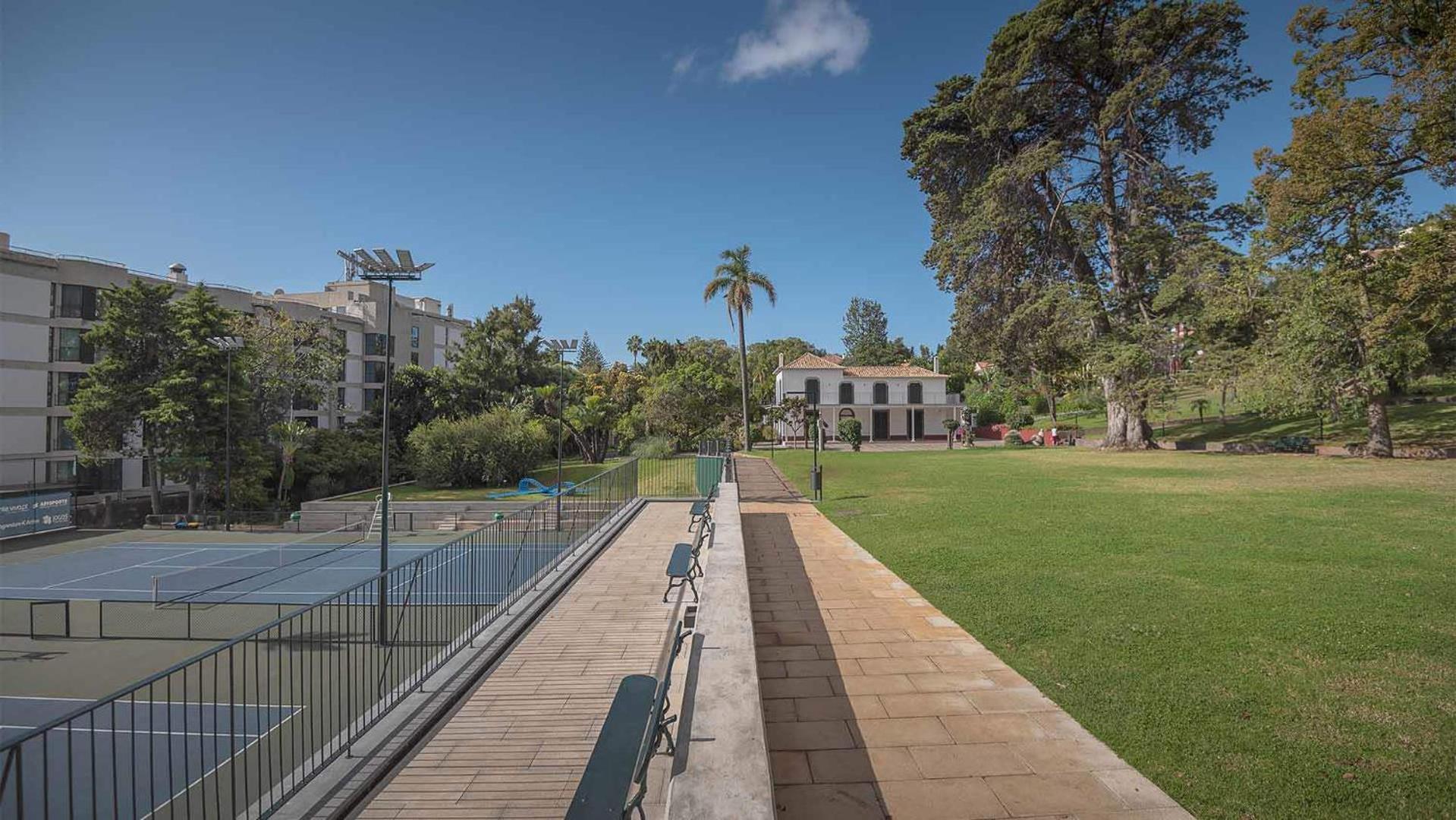 Apartment Upscale, Spacious & Peacefull 3-bedroom