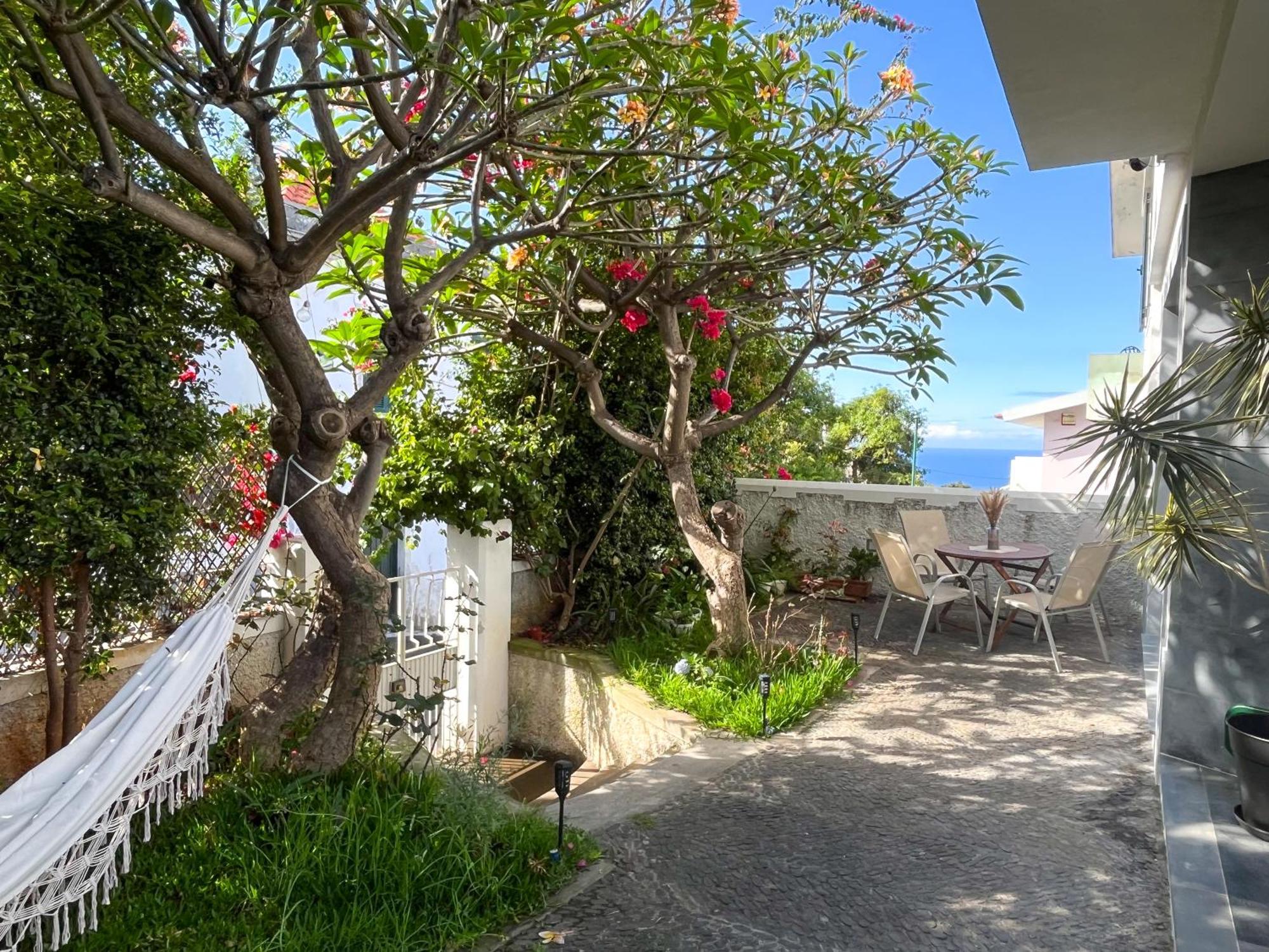 The Luzia House * Funchal (Madeira)