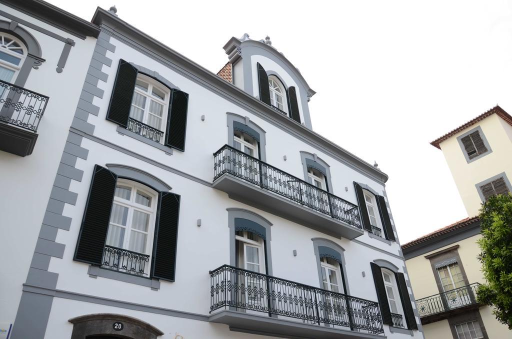 Edificio Charles 206 Homestay *
