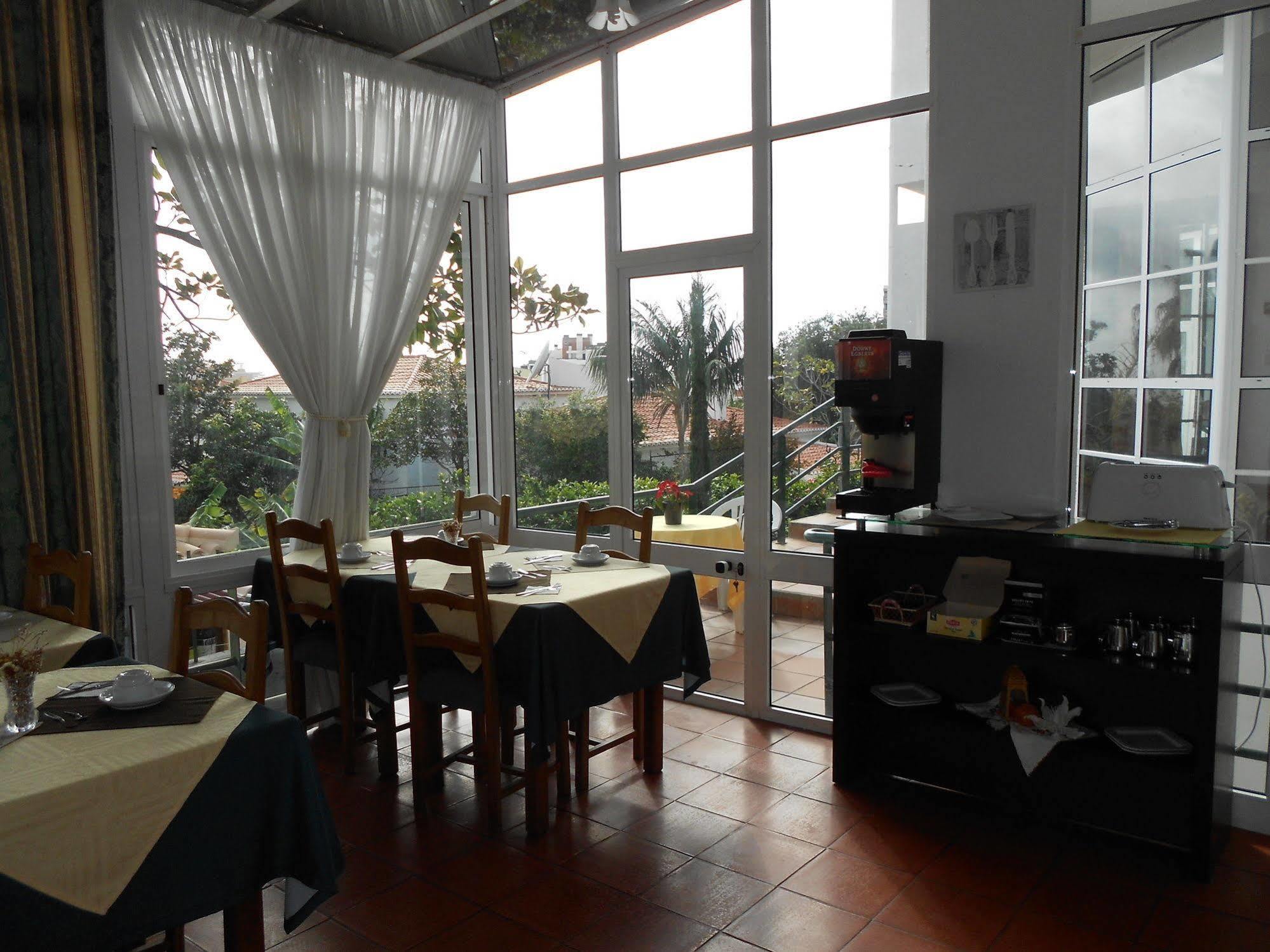Khách sạn Estalagem Monte 2*