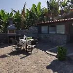 Villa Nova Madeira In Funchal Casa A And B