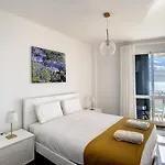 Lido Life Apartment By Lovelystay