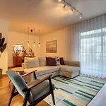 Terrace Apartment By Atlantic Holiday