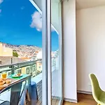 La Vie en Rose@Heart Of Funchal (Free Parking)
