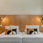 Apartamento Na Praca By An Island Apart