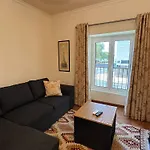 Old Zone Apartments 1A