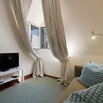 Apartamento Do Carmo By An Island Apart