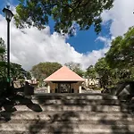 Arriaga Residence I By An Island Apart