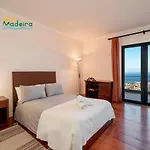 Villa Luz by OurMadeira
