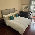 Robert Apartment In Ajuda