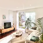 The Luzia House