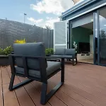 The Jolie - A Retreat In The City