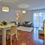 Golden Place Apartment