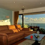 Seculo Xxi-C, A Home In Madeira