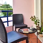 Bom Jesus Do Lido, A Home In Madeira