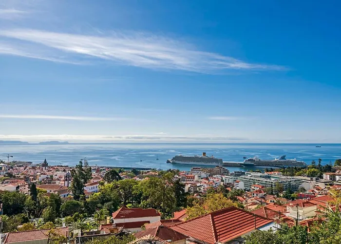 Casa Do Castelo By An Island Apart