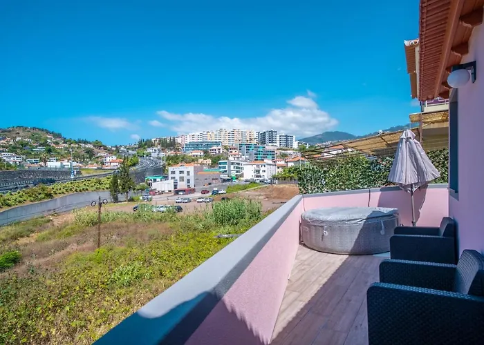 Saul Terrace Apartment