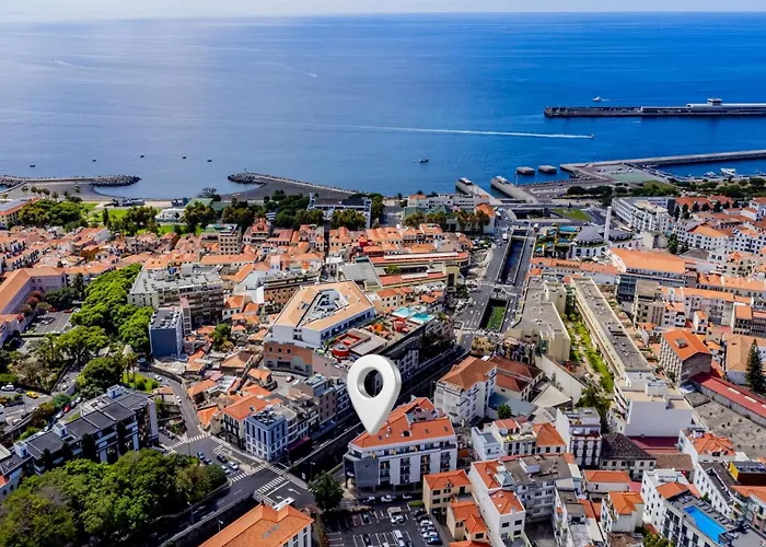 Penthouse In The Center Of Funchal