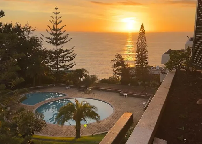 Sunset Paradise, Funchal: Sounds Of The Sea