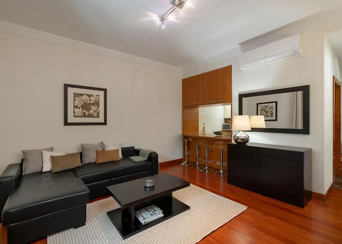 Arriaga Residence I By An Island Apart