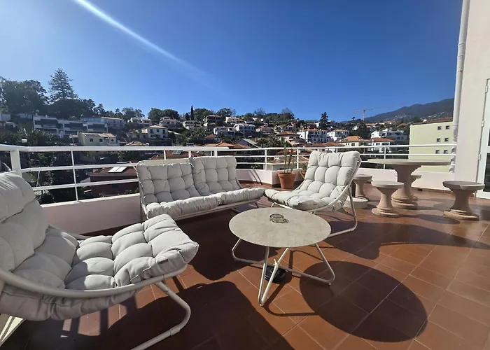 Funchal Bay View-Walk To Lido & City Center