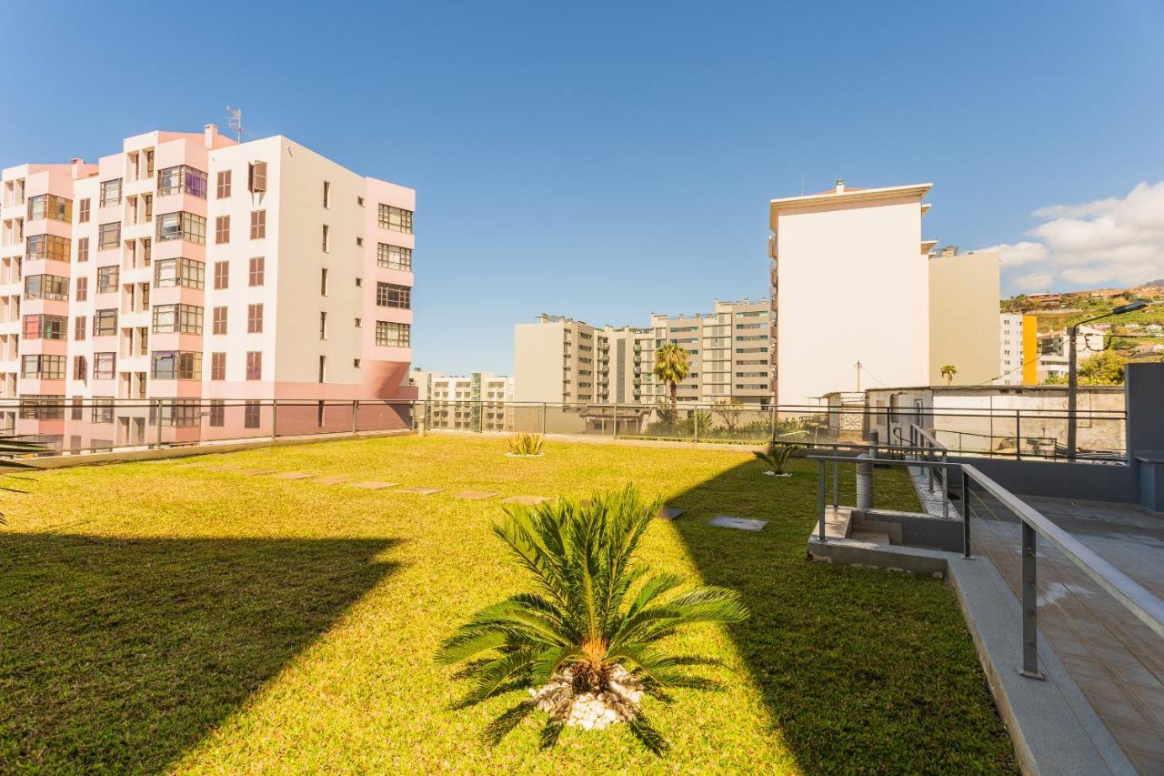 Rm Apartment