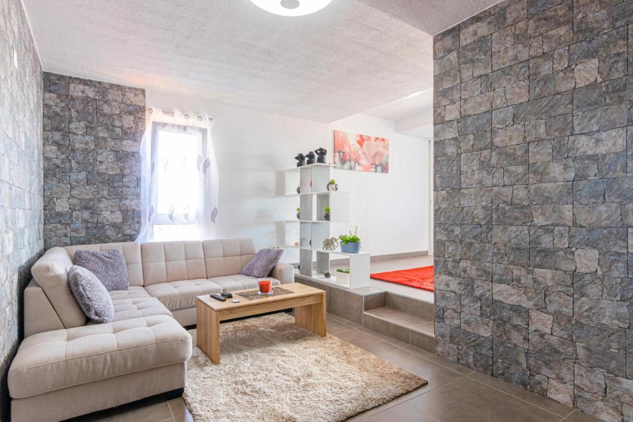 Flowers Island House 2 Apartment *