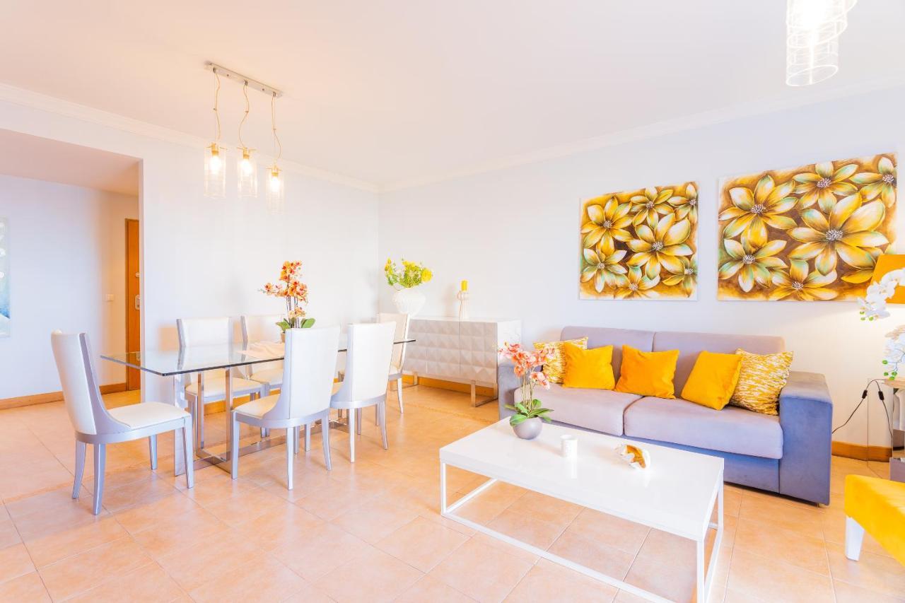 Apartment Rm *