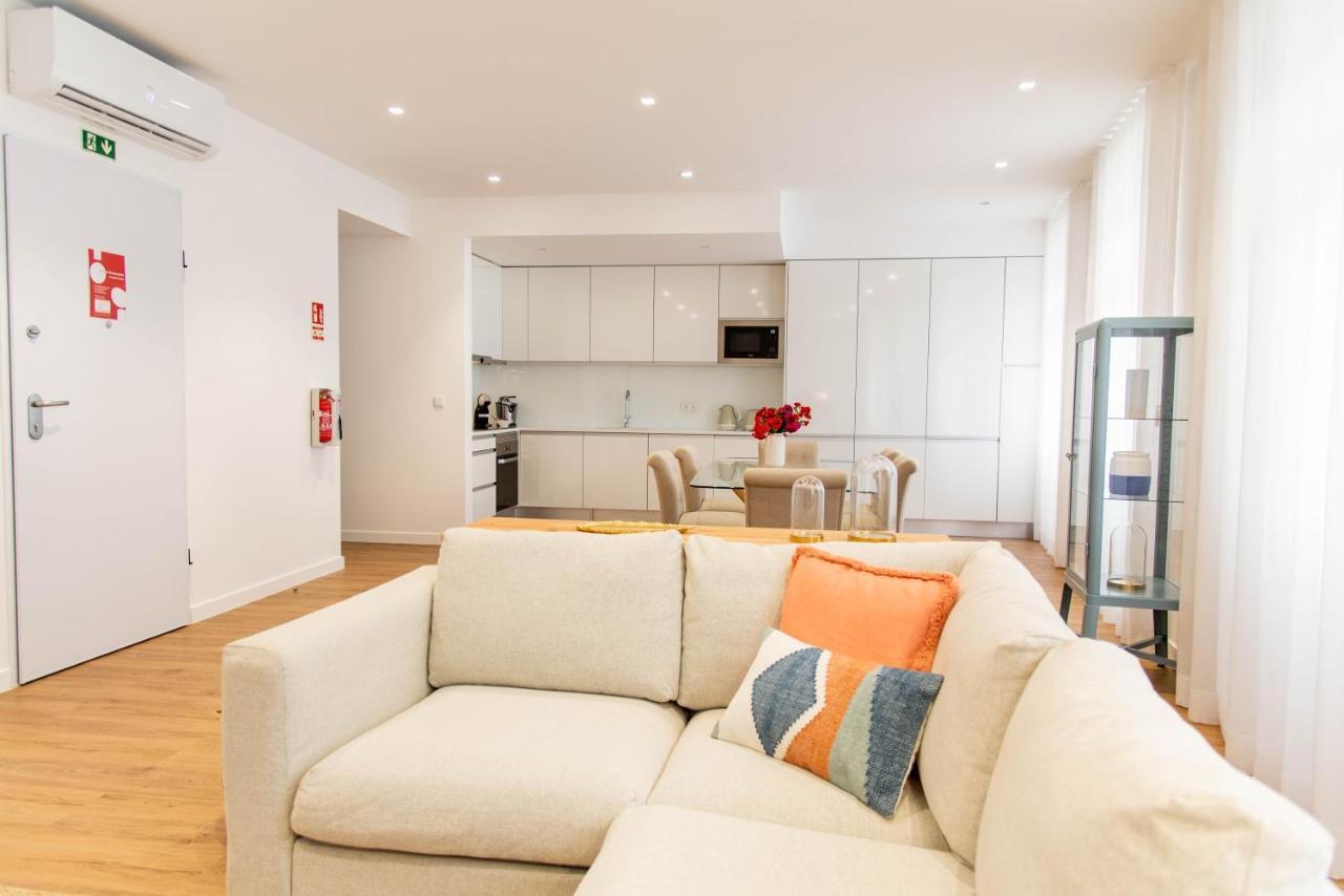 Fernao De Ornelas By Heart Of Apartment *